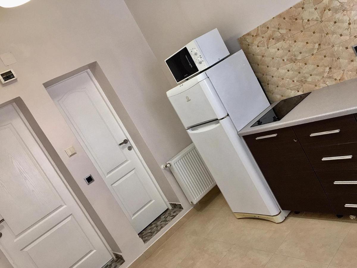 Modern Apartament Central Old Town براشوف المظهر الخارجي الصورة