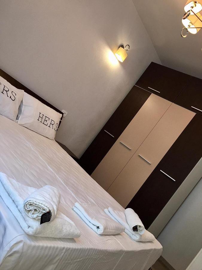 Modern Apartament Central Old Town براشوف المظهر الخارجي الصورة