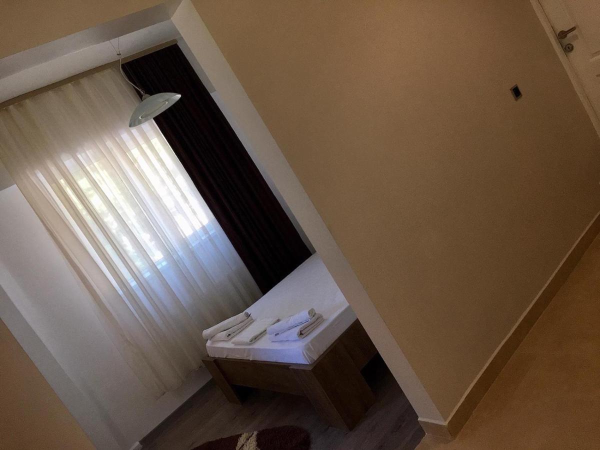 Modern Apartament Central Old Town براشوف المظهر الخارجي الصورة