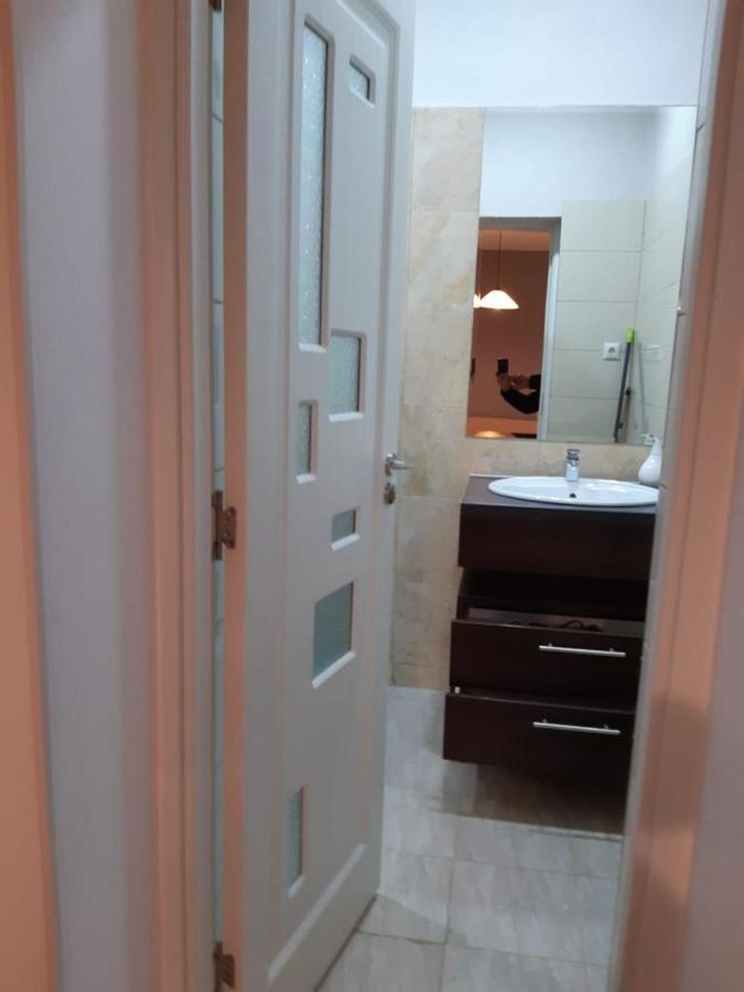 Modern Apartament Central Old Town براشوف المظهر الخارجي الصورة