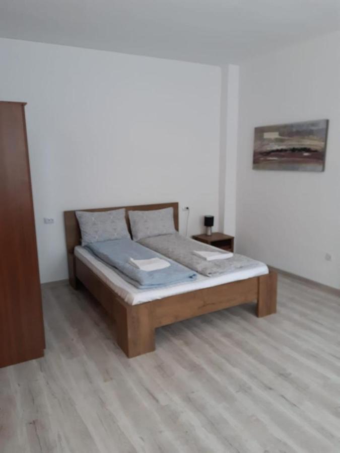Modern Apartament Central Old Town براشوف المظهر الخارجي الصورة